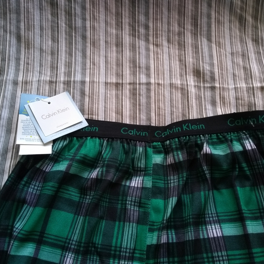 Calvin Klein sleepwear large 14/16